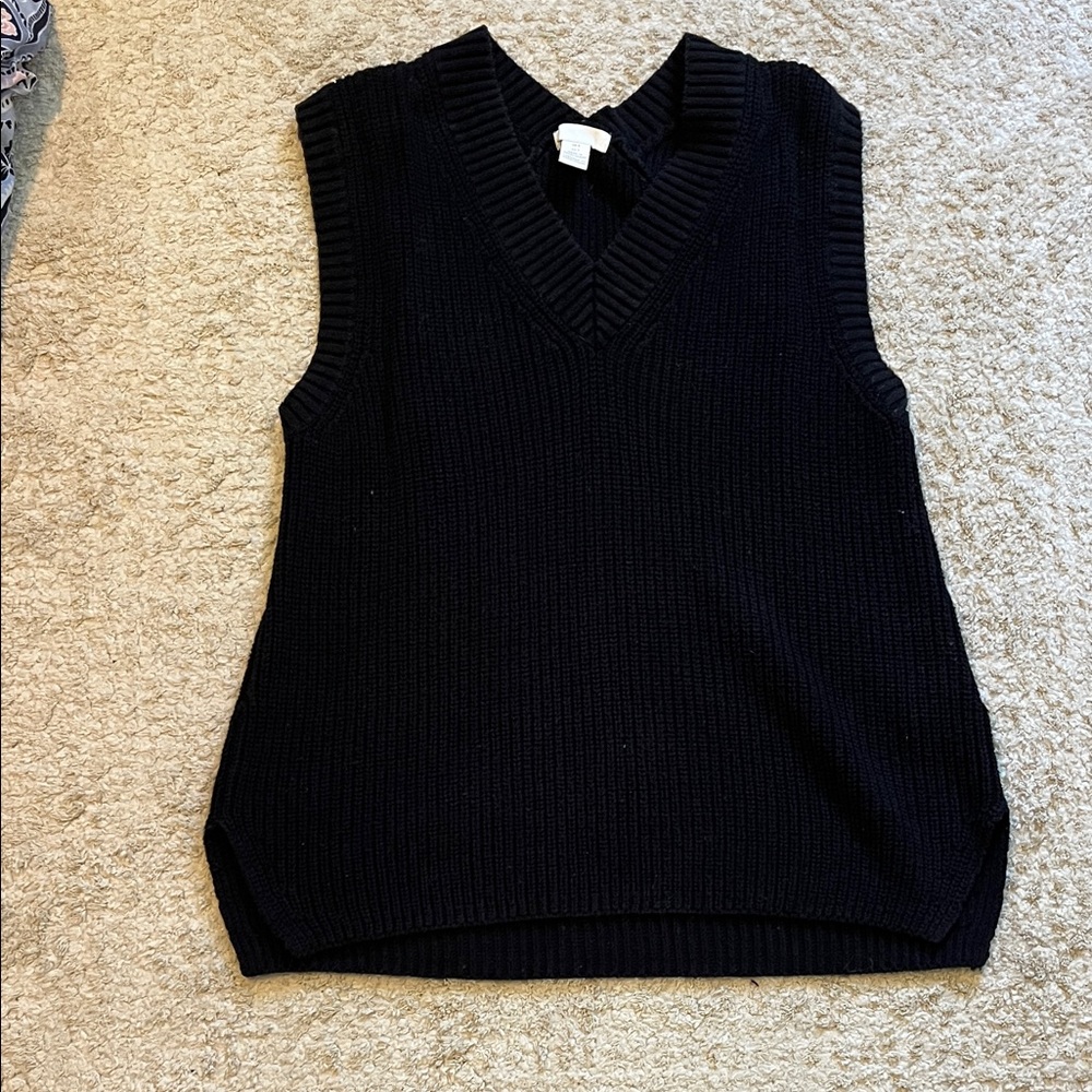 H&M Black Knit Vest